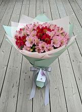 Букет цветов из:  Альстромерии в Когалыме