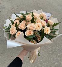 Букет Кремовые розы Латте в Когалыме