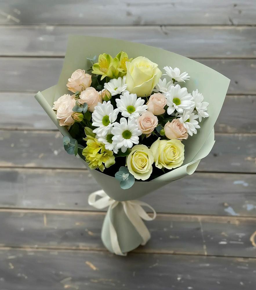 Букет цветов из: Альстромерии, Розы и Хризантемы в Когалыме