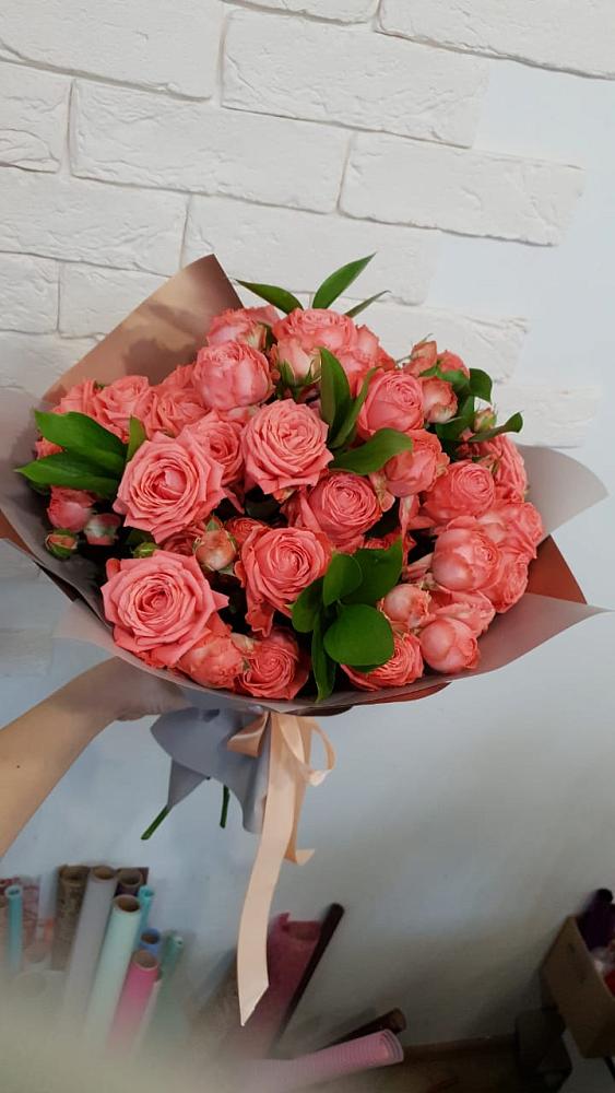 Букет цветов из: Розы в Когалыме