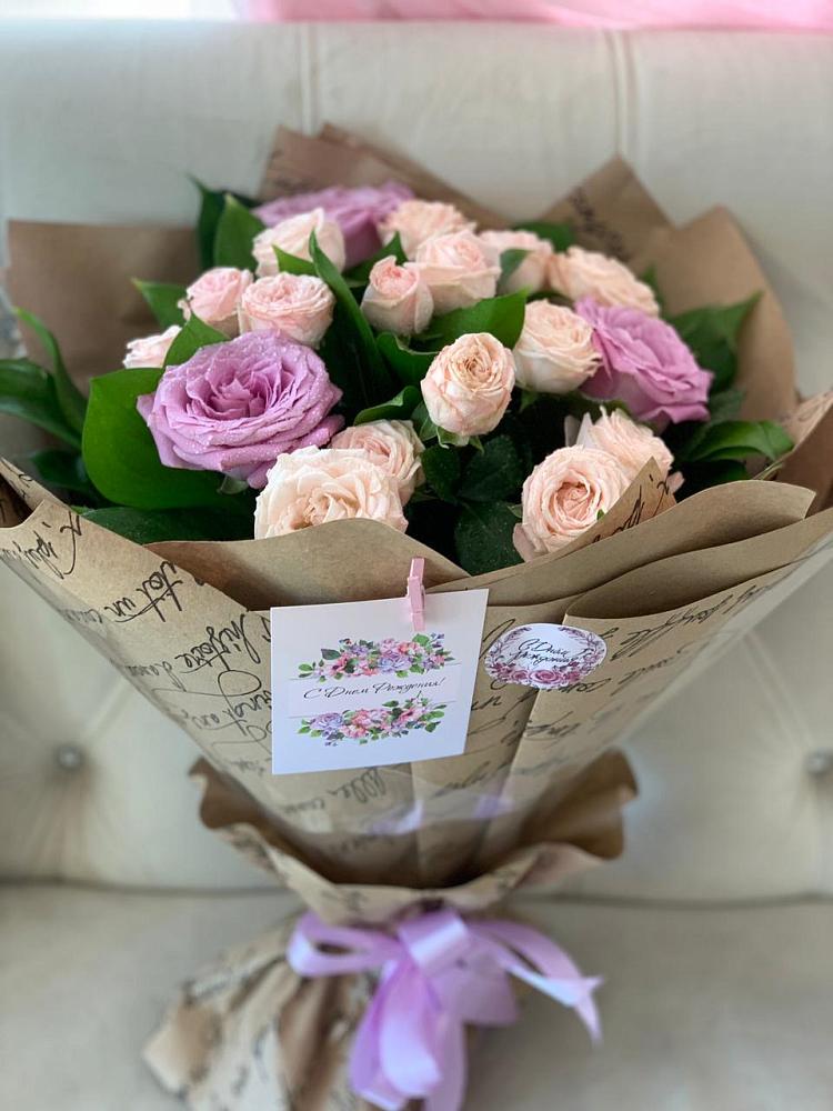 Букет цветов из: Розы в Когалыме