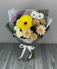 Букет цветов из:  Розы, Герберы и Хризантемы в Когалыме