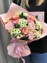 Букет нежные объятья в Когалыме Букет цветов из: Гвоздики, Розы и Хризантемы в Когалыме