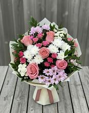 Букет цветов из:  Альстромерии, Гвоздики, Розы и Хризантемы в Когалыме