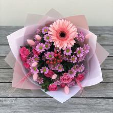 Букет цветов из:  Розы, Герберы и Хризантемы в Когалыме